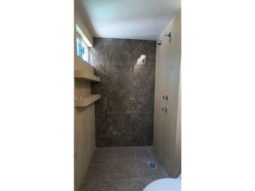 Venta casa a 50 metros de Av. Gasoducto
