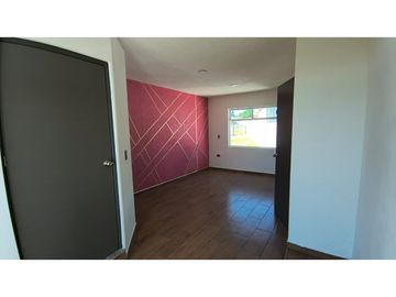 Venta casa a 50 metros de Av. Gasoducto