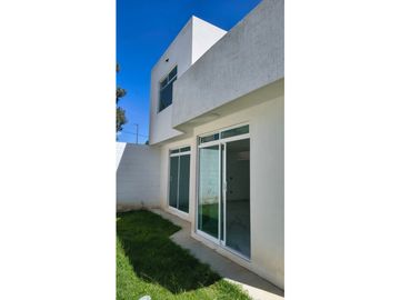 Venta casa a 50 metros de Av. Gasoducto