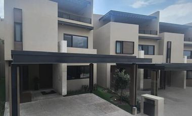 Casa en Venta en Avenida el Campanario