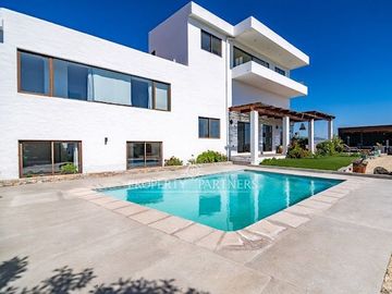 Espléndida Casa en Venta en el Rosario de Peñuelas