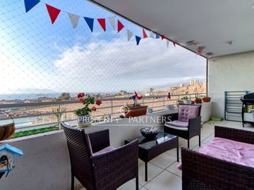 Departamento en Sector Sur: Vista al Mar y Comodidad Total a Pasos de Mall Parque Angamos