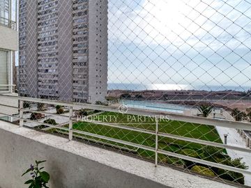 Departamento en Sector Sur: Vista al Mar y Comodidad Total a Pasos de Mall Parque Angamos