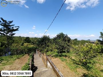 Villa Cantik Nego 2Lantai Tanah Luas Dekat Banyak Wisata Batu