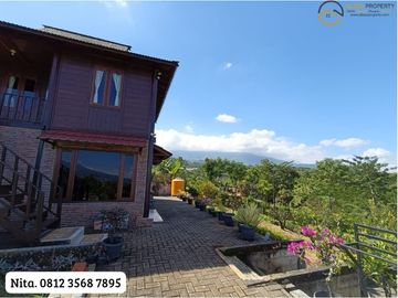 Villa Cantik Nego 2Lantai Tanah Luas Dekat Banyak Wisata Batu