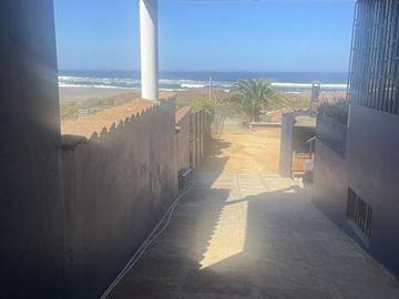 Camino a Punta de Lobos/Comuina de Pichilemu - Casa - Venta