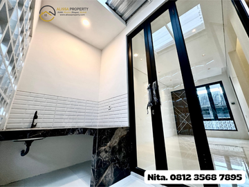 Premium Home Minimalis Modern With SmartDoor 5 Menit Ke Suhat Malang