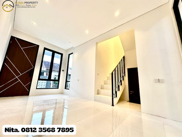 Premium Home Minimalis Modern With SmartDoor 5 Menit Ke Suhat Malang