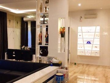 Dijual rumah di Sektor 1C gading serpong, dkt sekolah,mall,rumah sakit