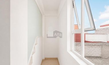 Edificio comercial a un costado Fiscalia Toluca