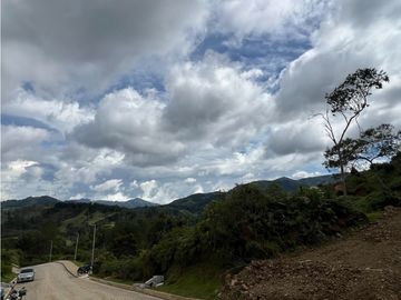 VENTA DE LOTE EN PARCELACIÓN VIA EL RETIRO LA CEJA