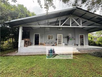 VENTA DE CASA EN DOLEGA EN DOS RIOS 3R CERCADA