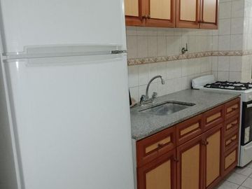 Departamento en venta - 2 Dormitorios 1 Baño - Cochera - 65Mts2 - Monte Grande