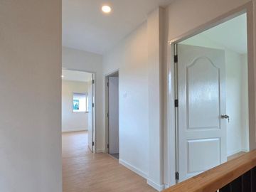 FOR SELL House K.C. Garden Home 14 BTS-On Nut CX-129786