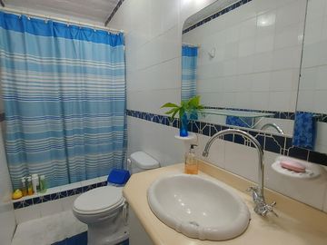 Villa de 4 dormitorios en Kennedy Nueva