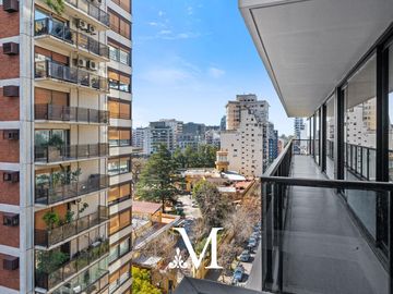 Departamento 4 ambientes, 2 Cocheras. Espectacular Torre. Full Amenities. Semi Piso