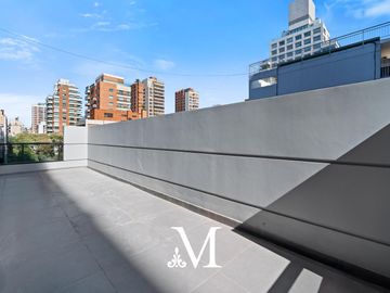 Departamento 4 ambientes, 2 Cocheras. Espectacular Torre. Full Amenities. Semi Piso