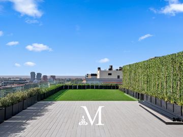 Departamento 4 ambientes, 2 Cocheras. Espectacular Torre. Full Amenities. Semi Piso