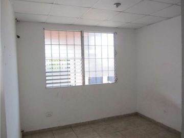 VENTA CASA EN BRISAS DEL GOLF ARRAIJAN (OF)