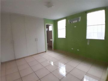 VENTA CASA BRISAS DEL GOLF EN ARRAIJAN (OF)