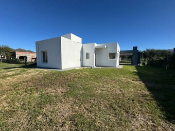 VENTA DE CASA EN Juana Koslay