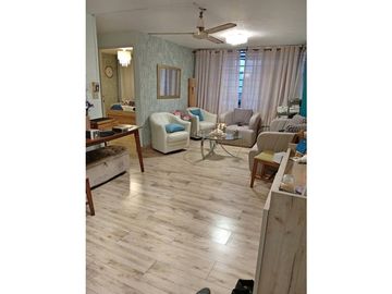 En venta apartamento en la Vía Fernández de Córdoba