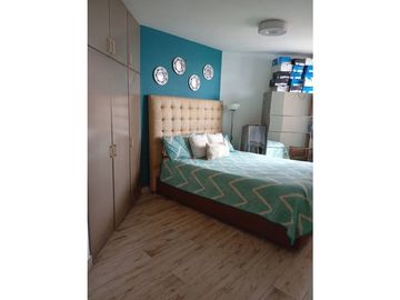 En venta apartamento en la Vía Fernández de Córdoba