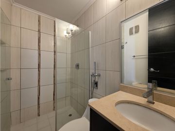 VENTA APARTAMENTO PH COSMOPOLITAN TOWER