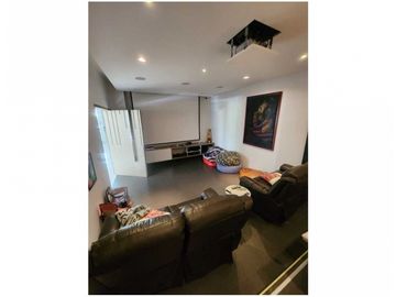 VENTA CASA EN UNIDAD, LLANOGRANDE, RIONEGRO