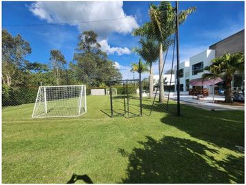 VENTA CASA EN UNIDAD, LLANOGRANDE, RIONEGRO