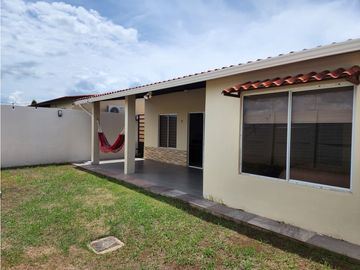 CASA EN VENTA EN ARBOLEDAS, LOS CEDROS(JL)