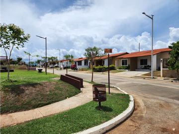 CASA EN VENTA EN ARBOLEDAS, LOS CEDROS(JL)