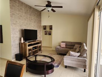 CASA EN VENTA EN ARBOLEDAS, LOS CEDROS(JL)