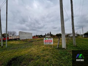 Venta-permuta. Terreno de 713m2 ubicado en Gualeguaychú