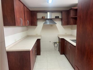 Alquilo Apartamento en el Cangrejo