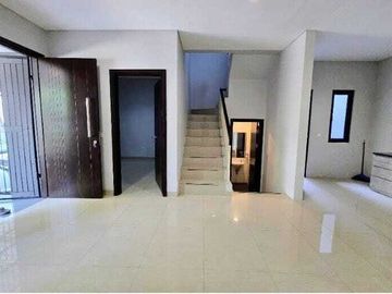 Rumah mozia Bsd rapih siap huni