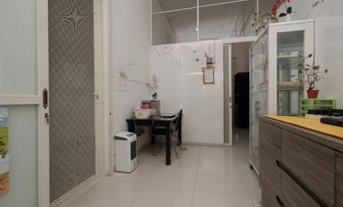 Dijual Rumah Kantor di Nirwana Eksekutif, Rungkut, Surabaya.
