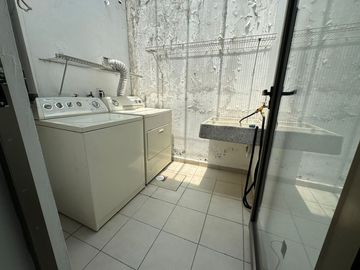 Casa Venta seminueva en Club de Golf San Carlos