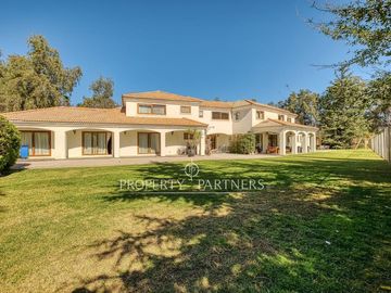 Oportunidad, Casa provenzal en Las Brisas de Chicureo