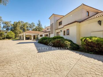Oportunidad, Casa provenzal en Las Brisas de Chicureo