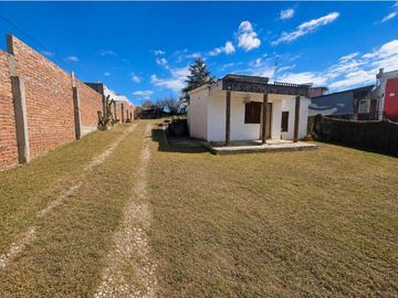 CASA EN CARLOS PAZ SIERRAS A PASOS DEL RO – FINANCIA 60 CUOTAS