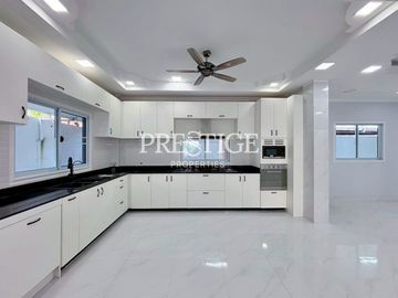 Private House – 5 bed 2 bath in South Pattaya PP11707