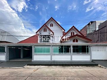 Private House – 5 bed 2 bath in South Pattaya PP11707