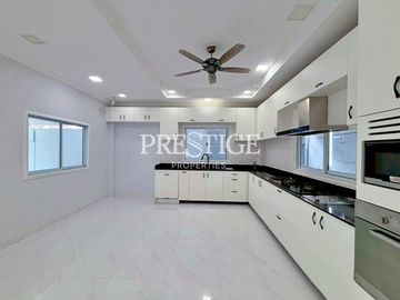 Private House – 5 bed 2 bath in South Pattaya PP11707