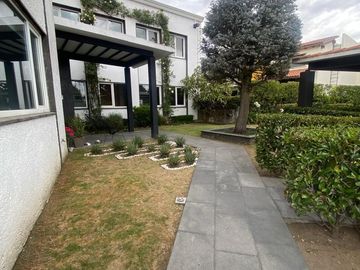 Casa en venta/renta  en Club de Golf Los Encinos
