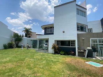 VENTA CASA EN SAN CARLOS