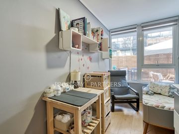 Hermoso Depto primer piso con Patio privado. Venta en Ñuñoa, posibilidad de Novación