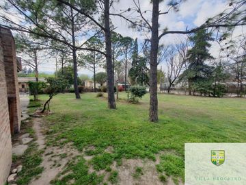 Venta de Importante esquina comercial en Villa Cura Brochero N002CB