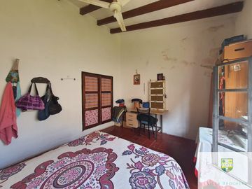 Venta de Importante esquina comercial en Villa Cura Brochero N002CB