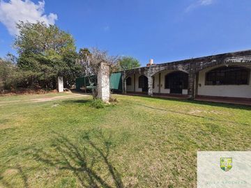 Venta de Importante esquina comercial en Villa Cura Brochero N002CB